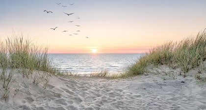 New to VRBO! Cozy 3 bedroom apt just steps away from the beach!