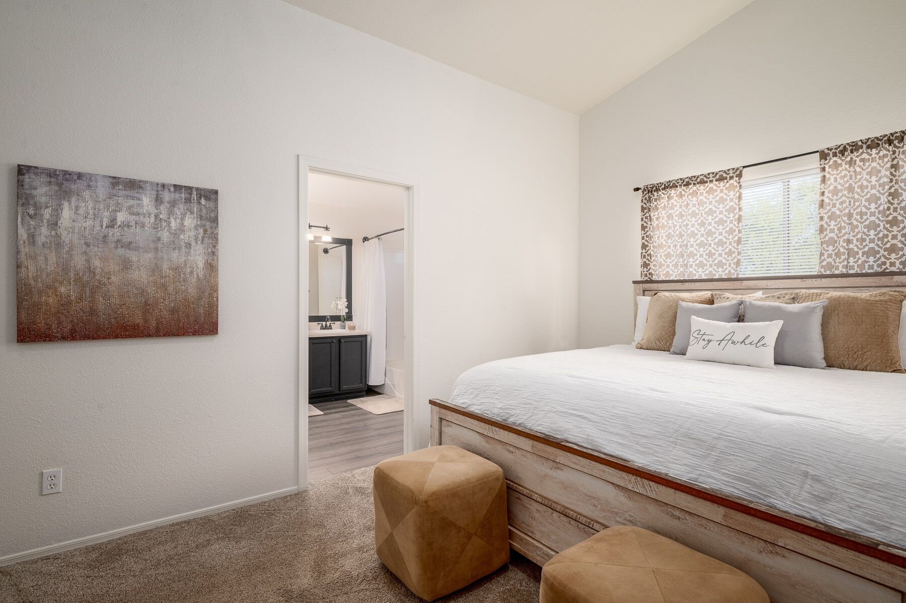 3 habitaciones, tabla de planchar con plancha y wifi gratis 