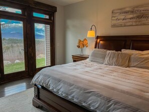 4 Schlafzimmer, Bügeleisen/Bügelbrett, Reisekinderbett, kostenloses WLAN