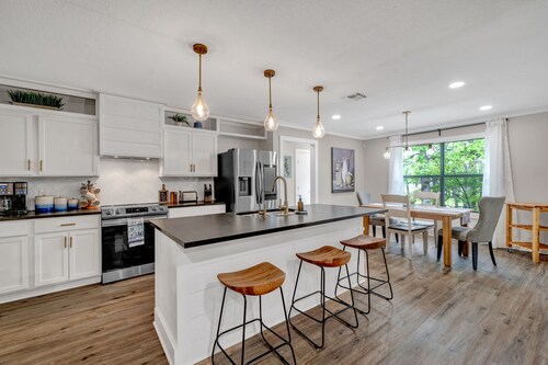 The Blue Nest is a lakefront property with dock and access to Lake Palestine.