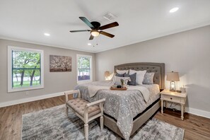 4 quartos, ferros/tábuas de passar roupa, Wi-Fi de cortesia