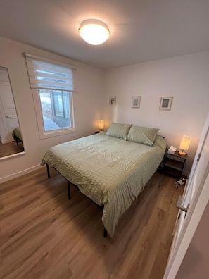 5 bedrooms, free WiFi, bed sheets