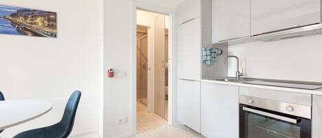 Microwave, oven, dishwasher