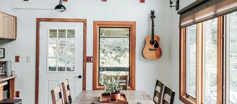 Mountain View~ Hot Tub ~ Pool ~ Arcade ~ Firepit ~ Ample Parking ~ Hatley Pointe