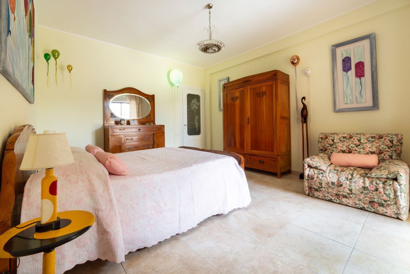 3 Schlafzimmer, Schreibtisch, WLAN, Bettwäsche