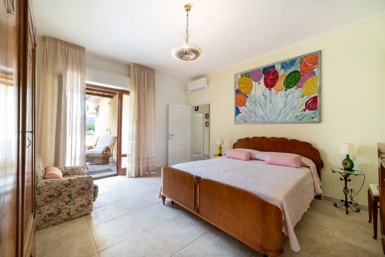 3 chambres, bureau, Wi-Fi, draps fournis