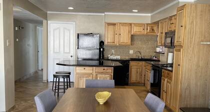 Spacious 4 Bedrooms, 3 full Bathrooms and close to Everything ABQ