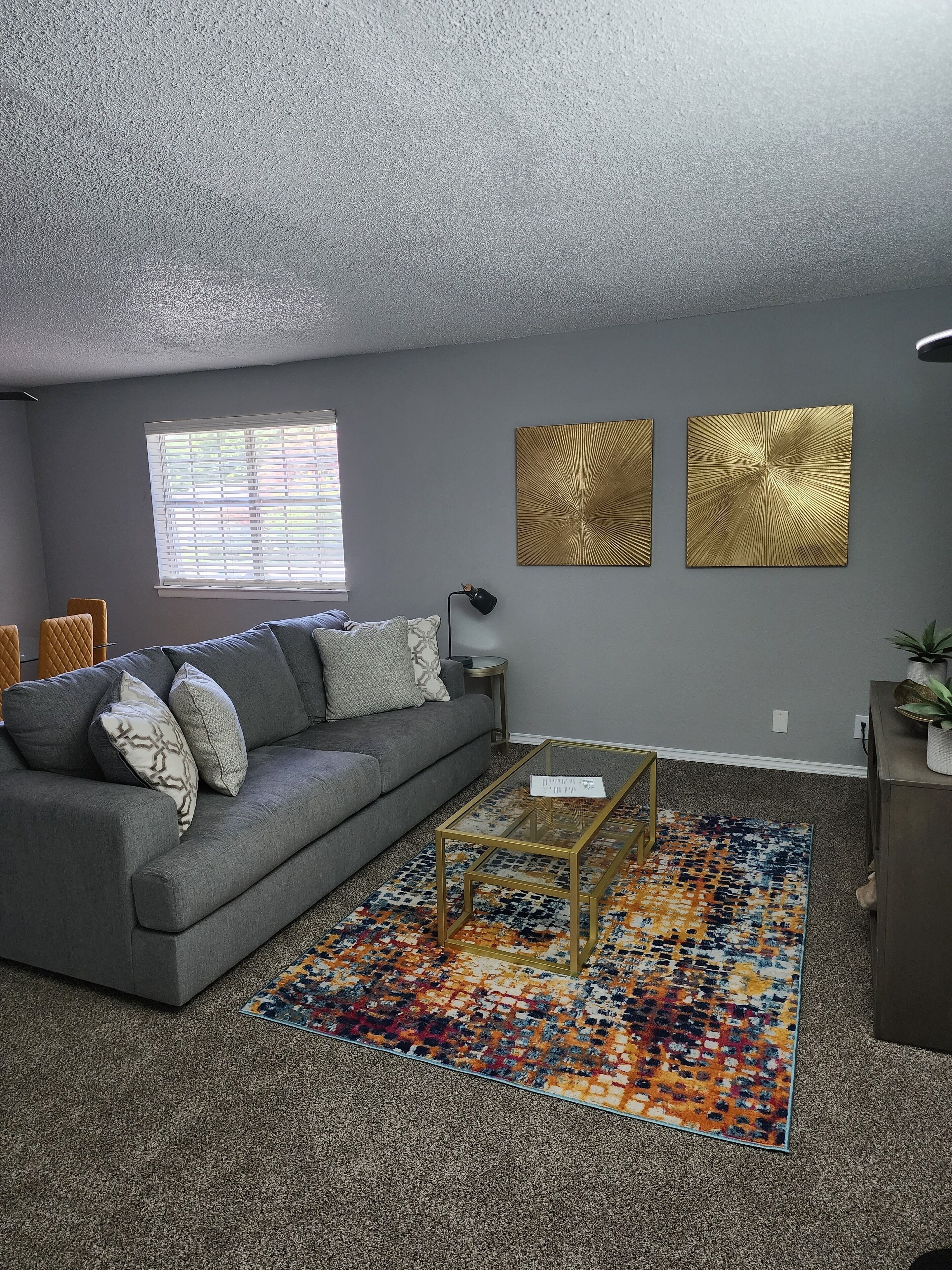 2 BR|2 BA (sleeps 6) 5 min walk to ATT Stadium!