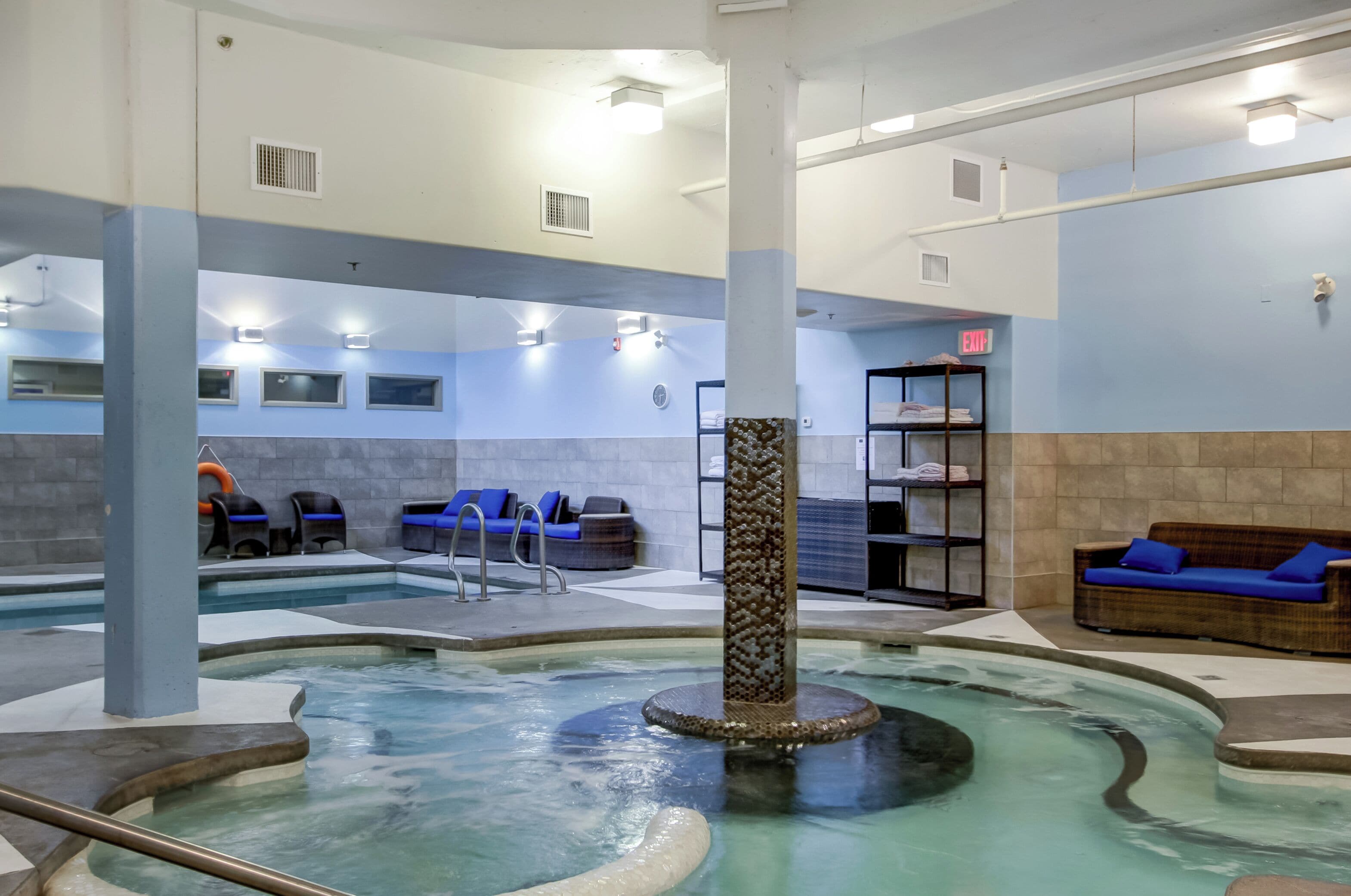 Piscine couverte, piscine chauffée