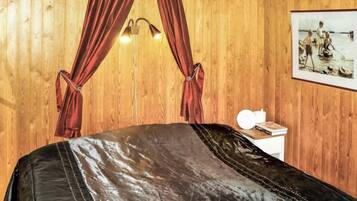 3 間睡房、上網