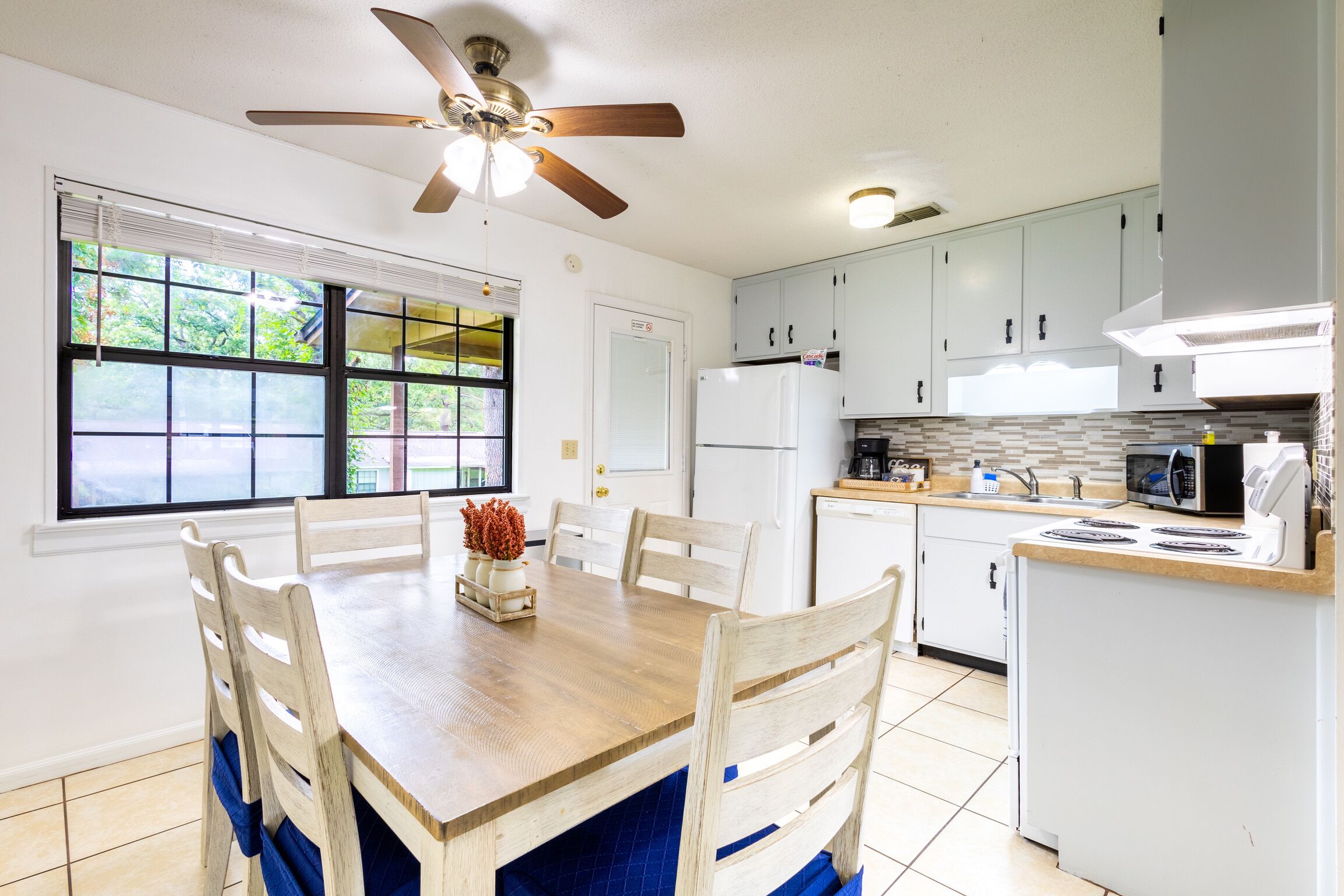 Microwave, oven, stovetop, dishwasher