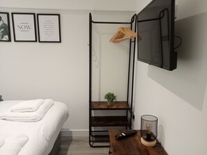 2 Schlafzimmer, Bügeleisen/Bügelbrett, WLAN, Bettwäsche