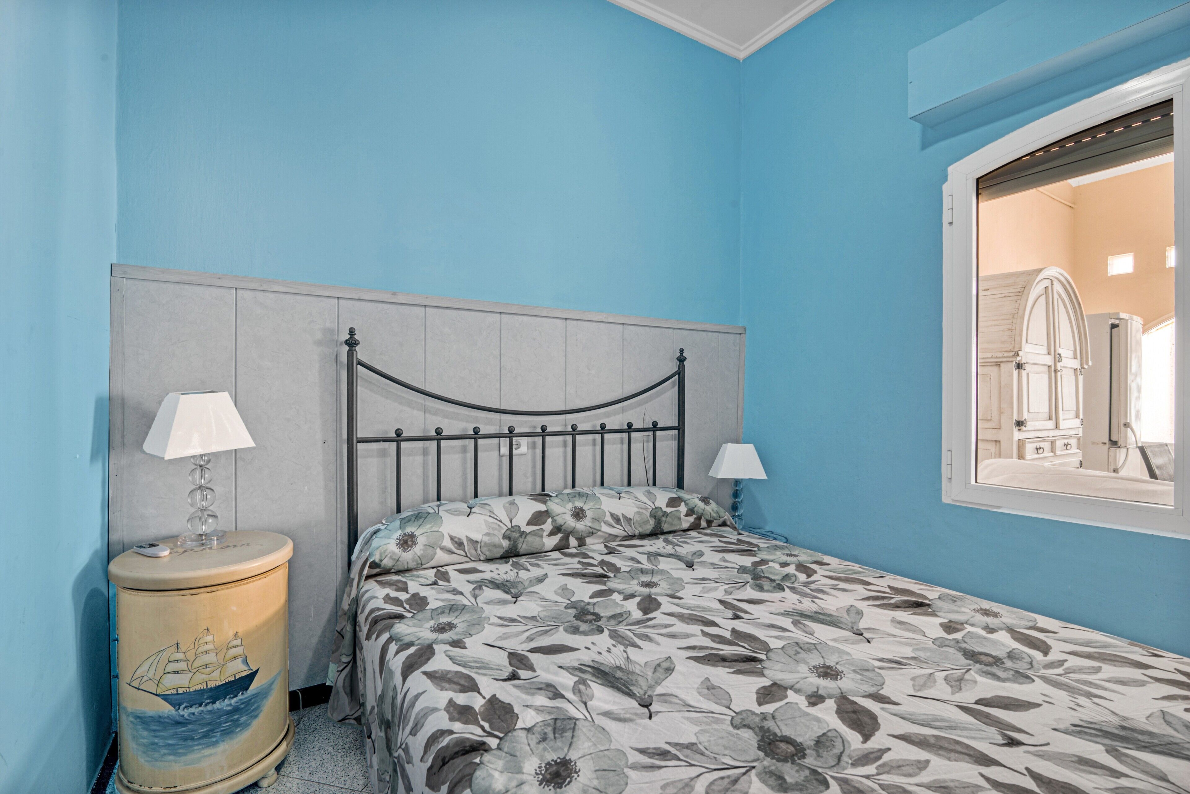 4 bedrooms, free WiFi