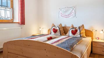 1 Schlafzimmer, kostenloses WLAN, BettwÀsche, Rollstuhlgeeignet