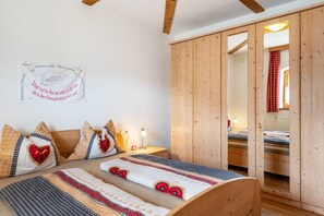 1 Schlafzimmer, kostenloses WLAN, Bettwäsche, Rollstuhlgeeignet