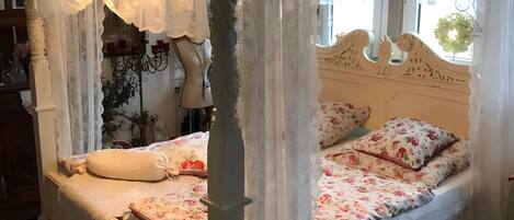 1 غرفة نوم ومكواة/لوح كي وواي فاي مجانًا وملاءات أسرّة