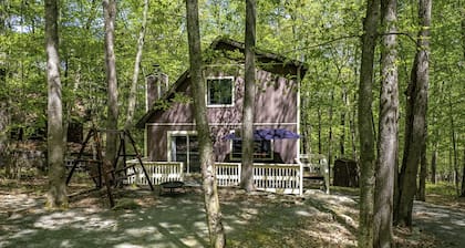 Beautiful cabin in the woods