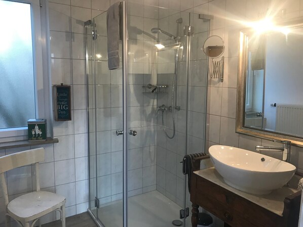 Uklassifisert bilde, 1 av 19, knapp