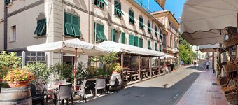 Apartment 'Beach Paradise - Napoleone' with Private Garden and Wi-Fi