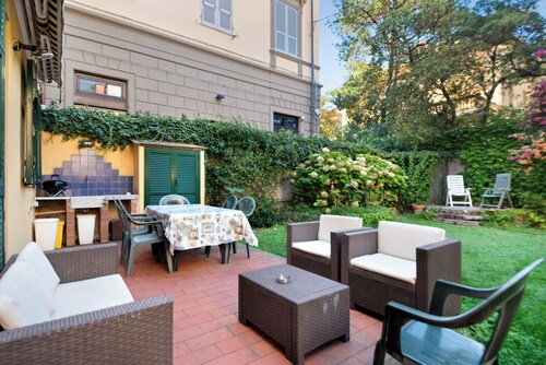 Apartment 'Beach Paradise - Napoleone' with Private Garden and Wi-Fi