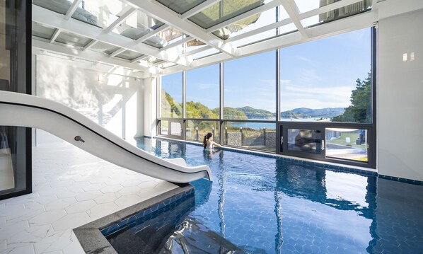 VIP 01 Pool Villa | Terrace/patio