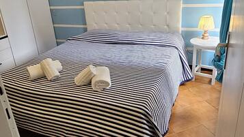 2 chambres, Wi-Fi gratuit, draps fournis