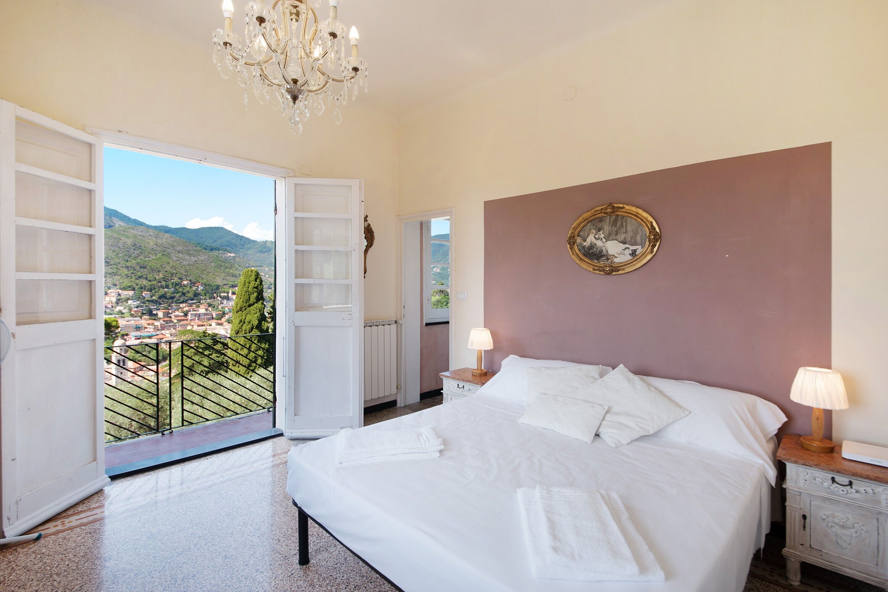 5 chambres, Wi-Fi gratuit, draps fournis