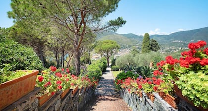 Villa 'Mesco' mit Bergblick, privatem Pool und WLAN