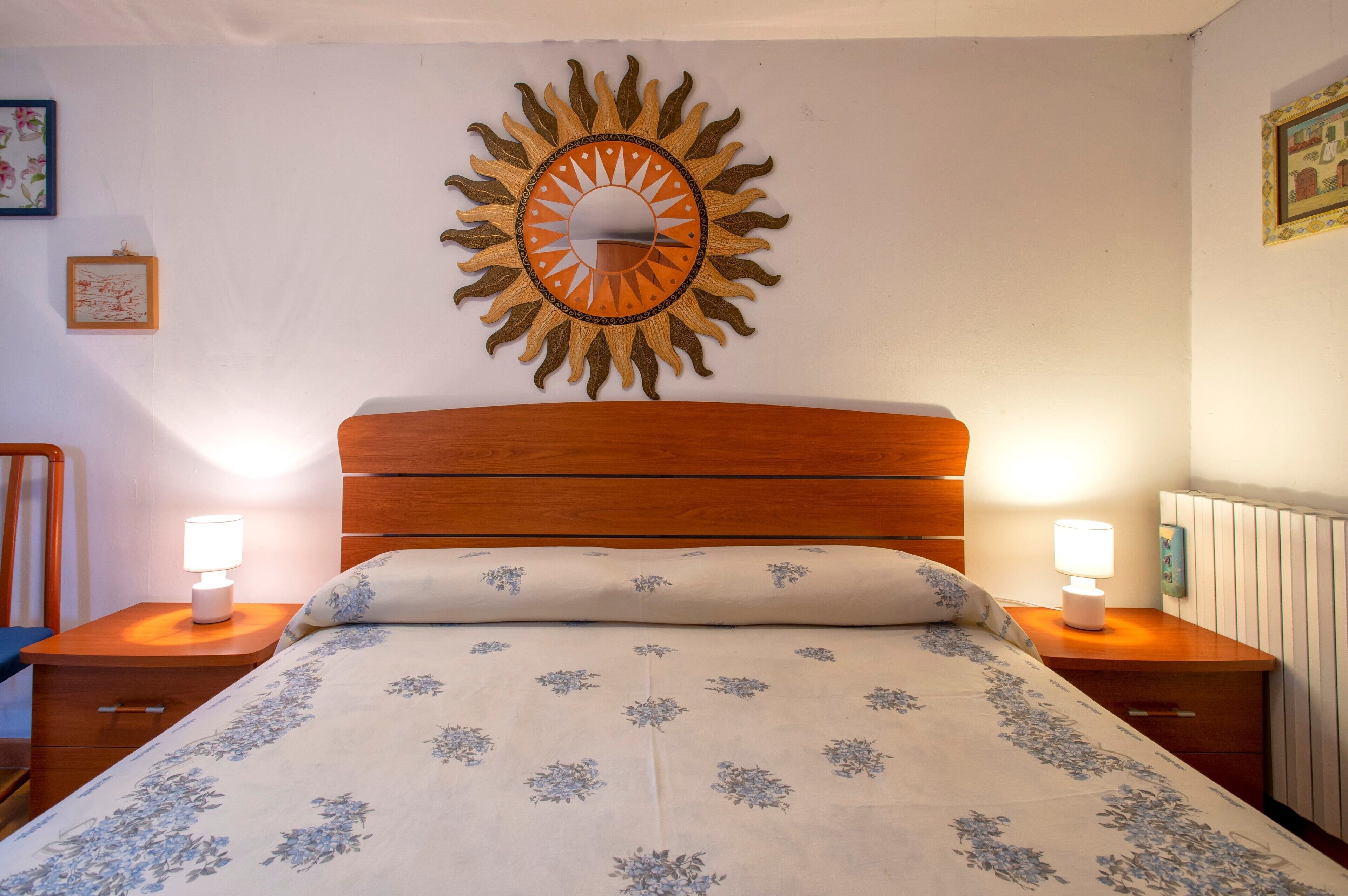 1 chambre, fer et planche à repasser, Wi-Fi gratuit, draps fournis