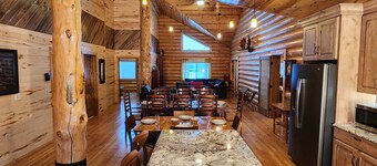 Beargrass Lodging and RV Resort