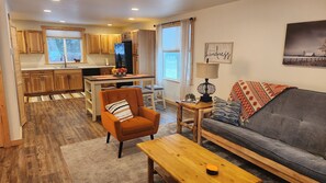 Business Apartment, 2 Bedrooms, Mountain View, Mountainside | Living area | 35-inch Smart TV with cable channels, TV - Beargrass Lodging and RV Resort (Hungry Horse)