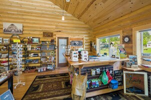 Check-in/check-out kiosk