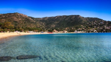 Playa en los alrededores
