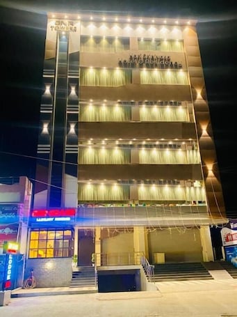 Front of property. PPH Living Gnr Grand Luxury Rooms