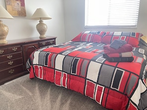 Miami Gallery Superior King Bedroom with SHARED Bathroom | Individually furnished, free WiFi
