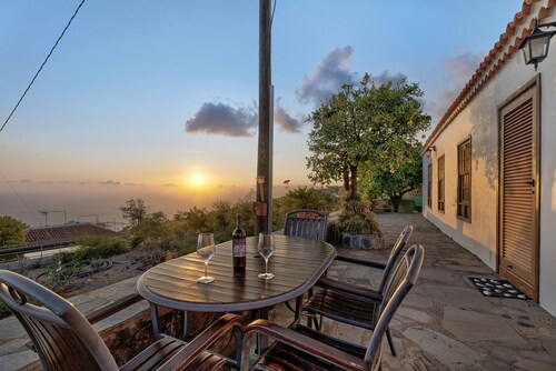 Ferienhaus 'El Naranjo Viejo' mit Meerblick, WLAN und Klimaanlage