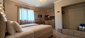 1 bedroom, iron/ironing board, free WiFi, bed sheets