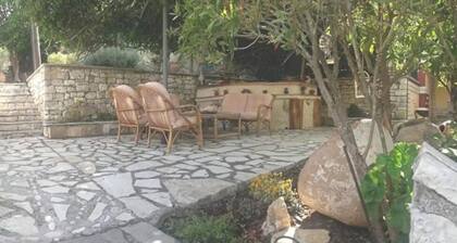 HĂŽtel Appartement "Corfu" avec vue sur la mer, jardin et Wi-Fi