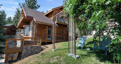 Amazing Grace - Fireplace, Jet Tub, Deck, Lake View