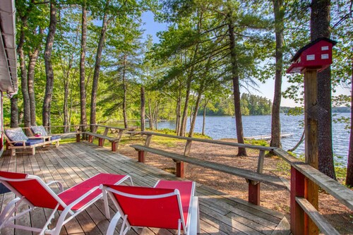 Lilypad on Damariscotta Lake by Rocky Coast Rentals