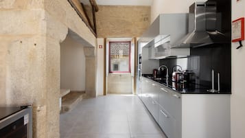 Mikrowelle, Ofen, Herdplatte, GeschirrspĂŒler