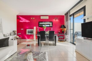 TV, stereo - Vivienda lujo panorámica golf with Sea View, Wi-Fi and Air Conditioning (Sant Jordi / San Jorge)