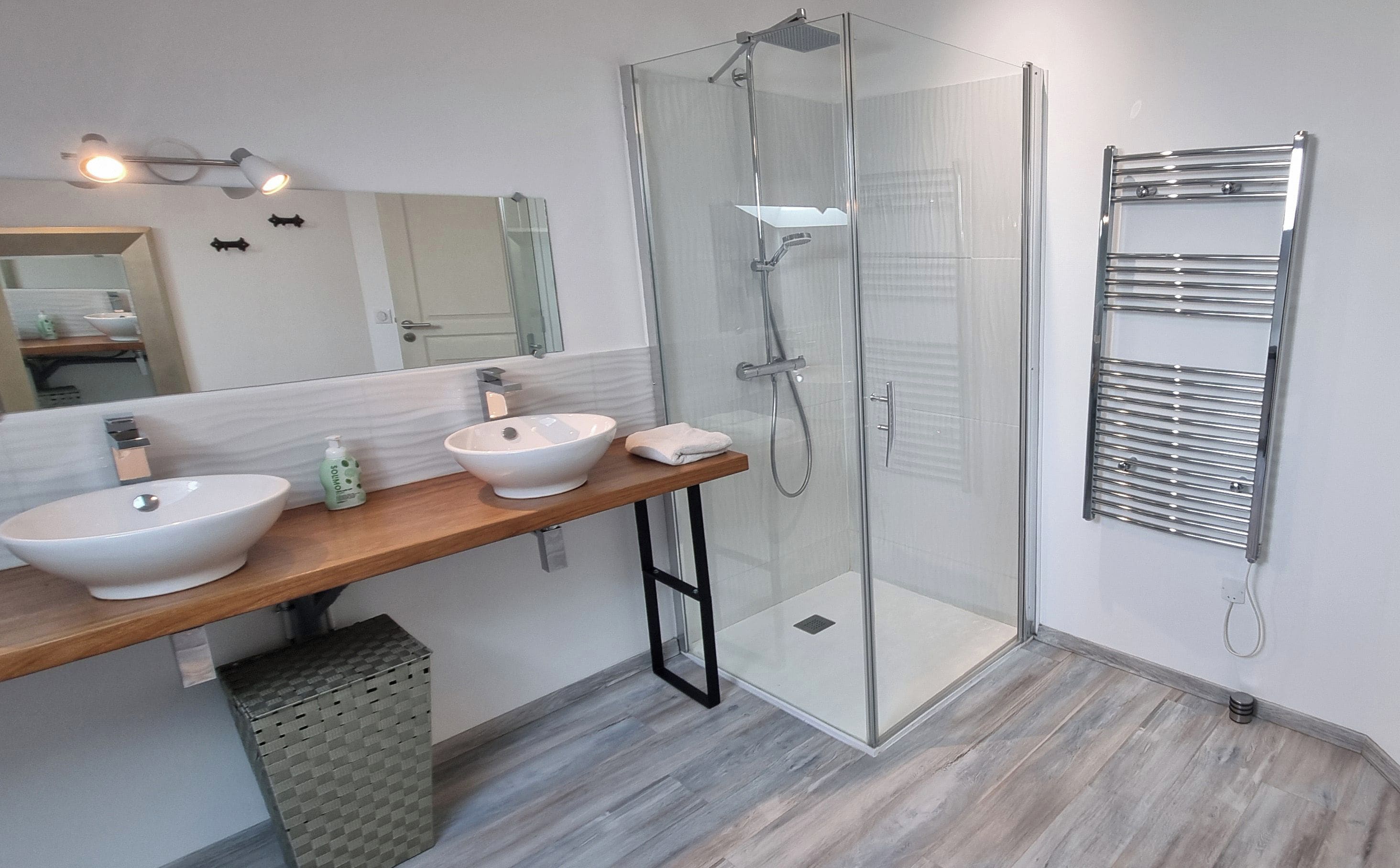 Family House | Bathroom | Shower, rainfall showerhead, hair dryer, towels