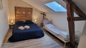 Family House - La Petite Clavelie Gîte Périgord Vert (Riberac)