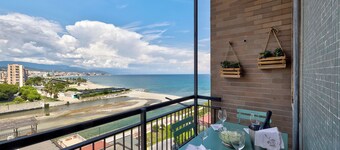 Apartment 'Riva Mare 1' with Parking, Sea View, Balcony and Wi-Fi