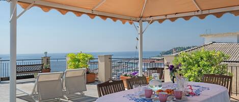 Ristorazione all'aperto