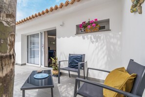 Terrace/patio - Apartment 'La Casa di Susy' with Private Terrace, Wi-Fi and Air Conditioning (Avola)