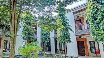 Bagian depan properti