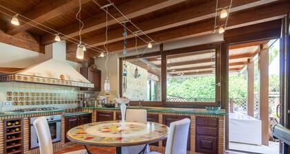 Apartment 'Giusa' with Shared Pool, Wi-Fi and Air Conditioning