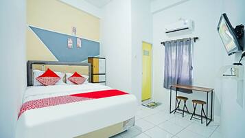 標準雙人房 | 手提電腦工作空間、免費 Wi-Fi、床單